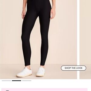 Lou & Grey Classic Black Leggings